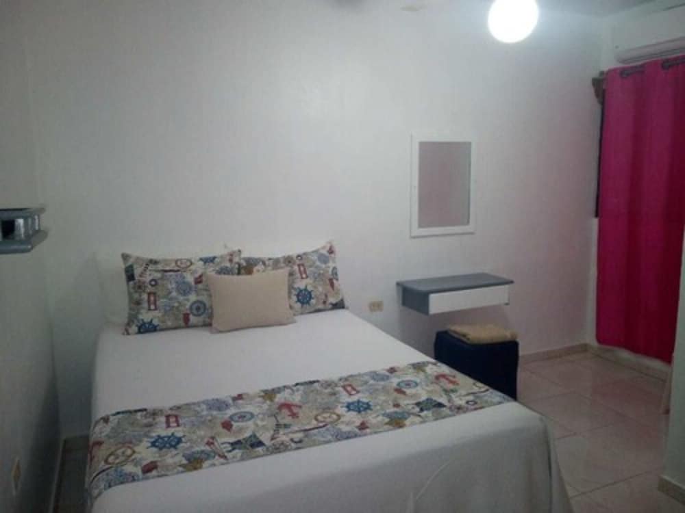 Standard Double Room, Multiple Beds photo 2