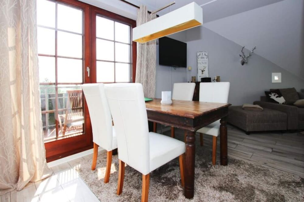 Classic Apartment, 2 Bedrooms photo 3