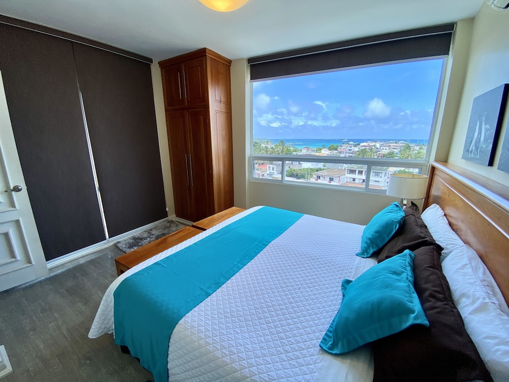 Exclusive Penthouse, 1 Bedroom, Lanai, Ocean View photo 2