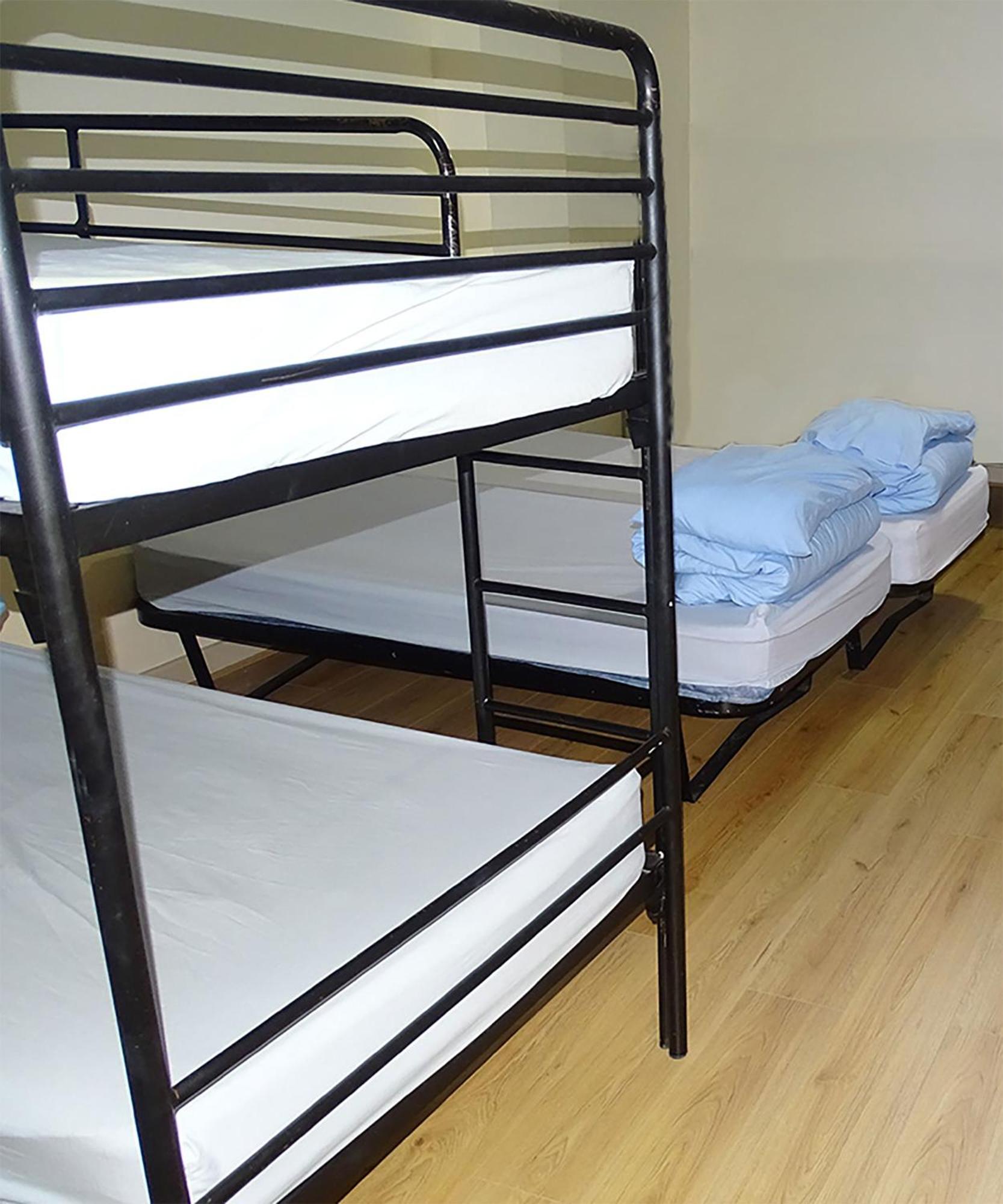 4 Bed Female Dormitory Room photo 3