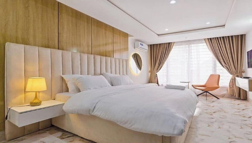 Presidential Studio Suite