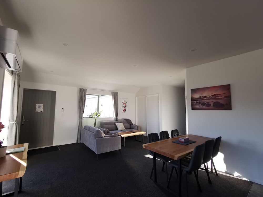 Skyrim Two Bedroom Suite