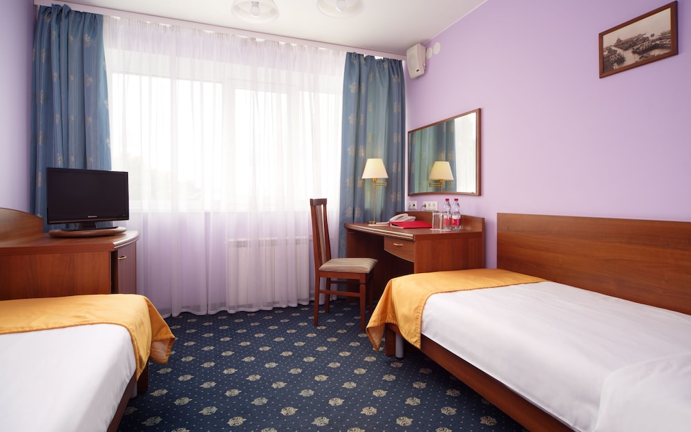 Standard Twin Room, River View photo 1