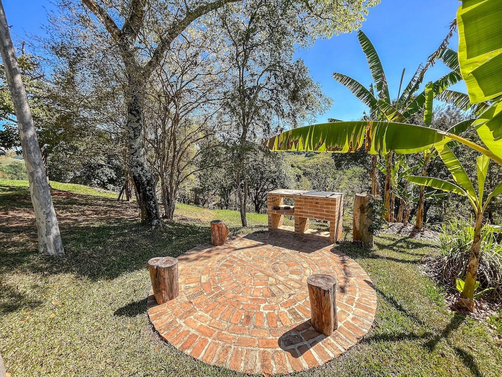 Villa photo 2