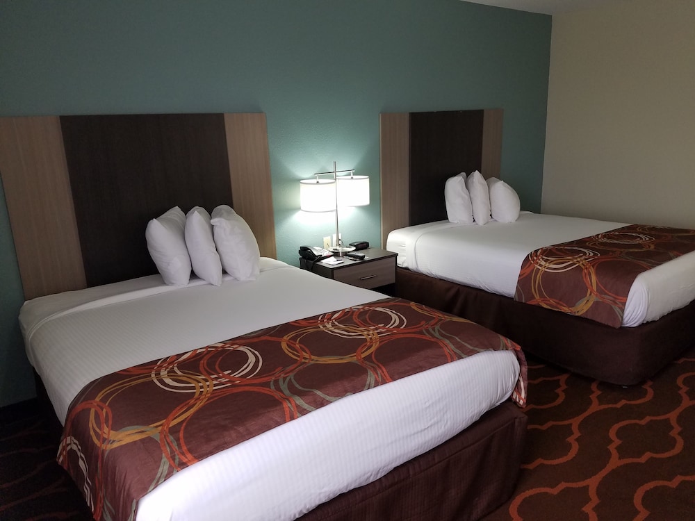 Room, 2 Queen Beds, Non Smoking - Photo 11