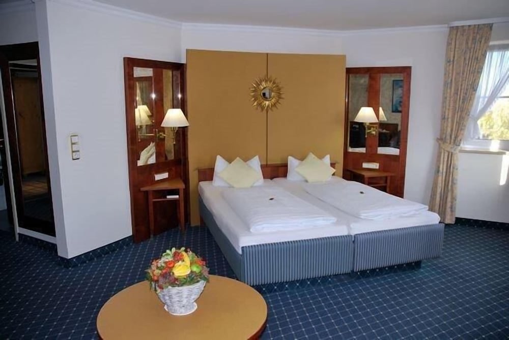 Basic Double Room