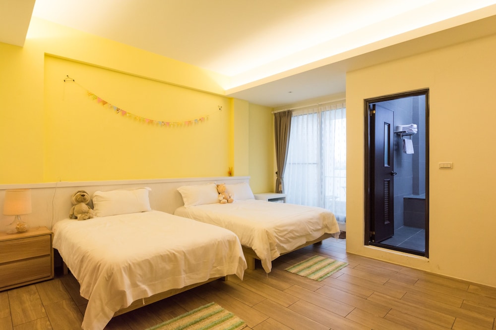 Superior Triple Room photo 2
