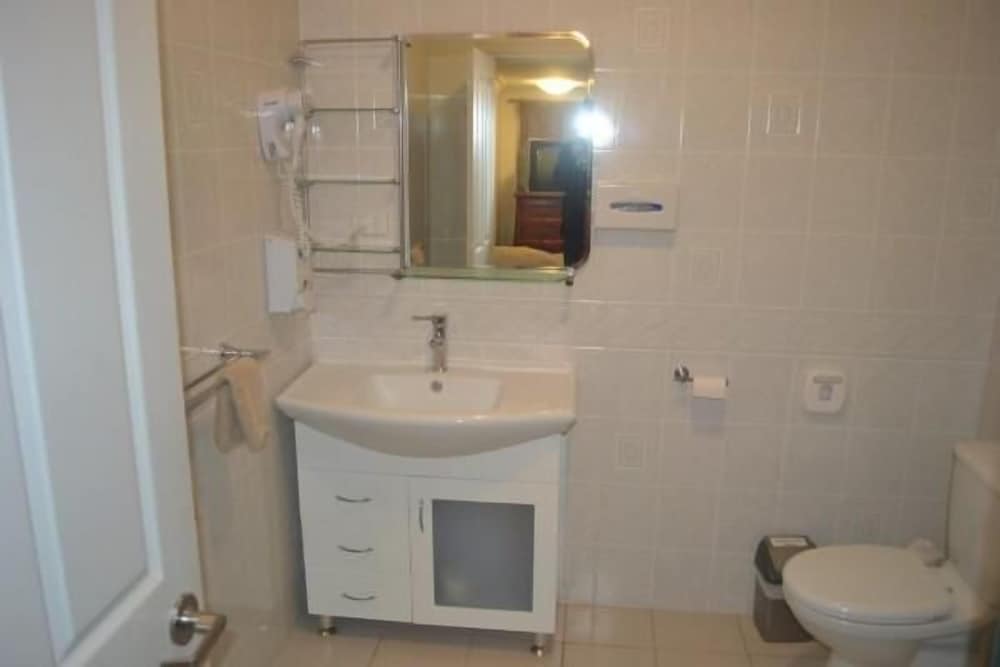 Standard Room, Non Smoking (Bunk Room-Dinner B&B) photo 3