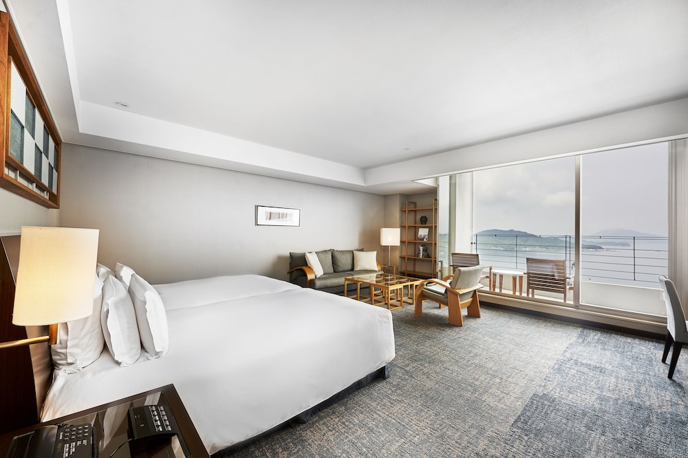 Standard Twin Room photo 2
