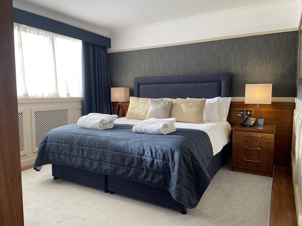 Penthouse - Photo 1