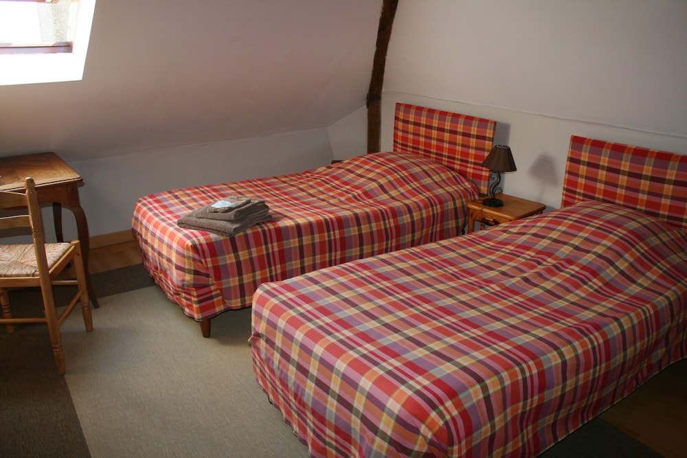 Superior Suite, Private Bathroom, Garden View (Suite des Pres)
