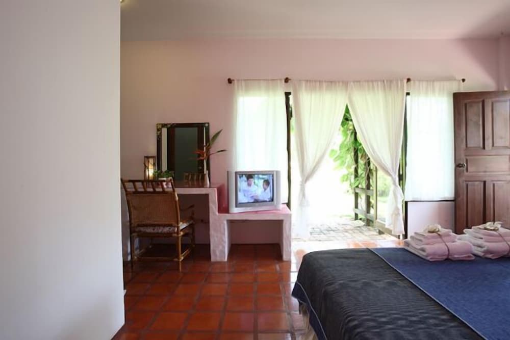 Deluxe Double Room photo 3