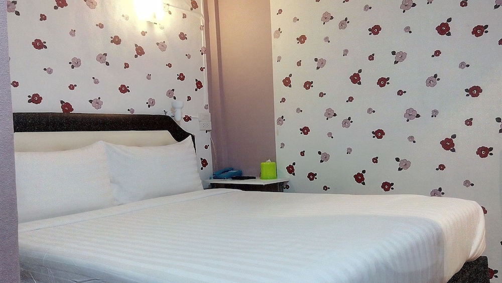 Standard Double Room photo 2