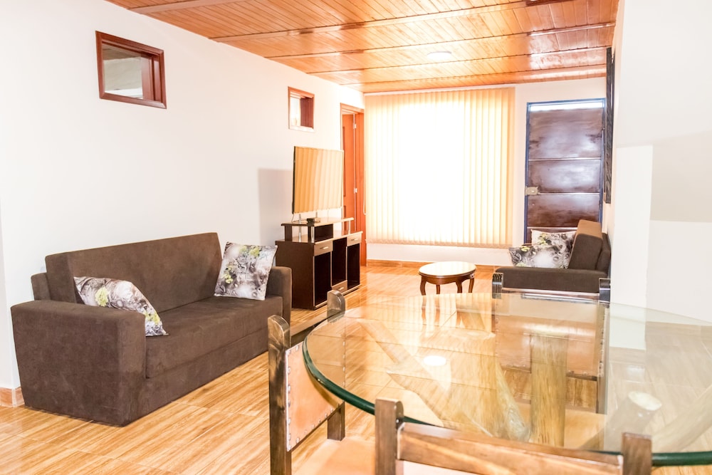Apartment photo 3