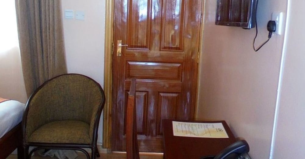 Standard Room photo 3