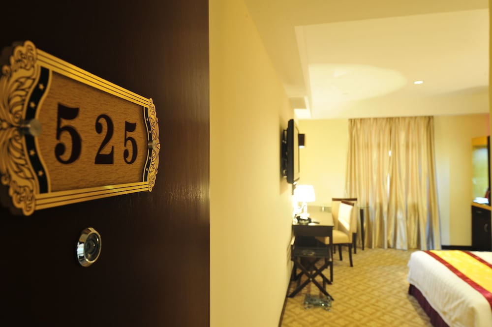 Family Suite - Photo 8