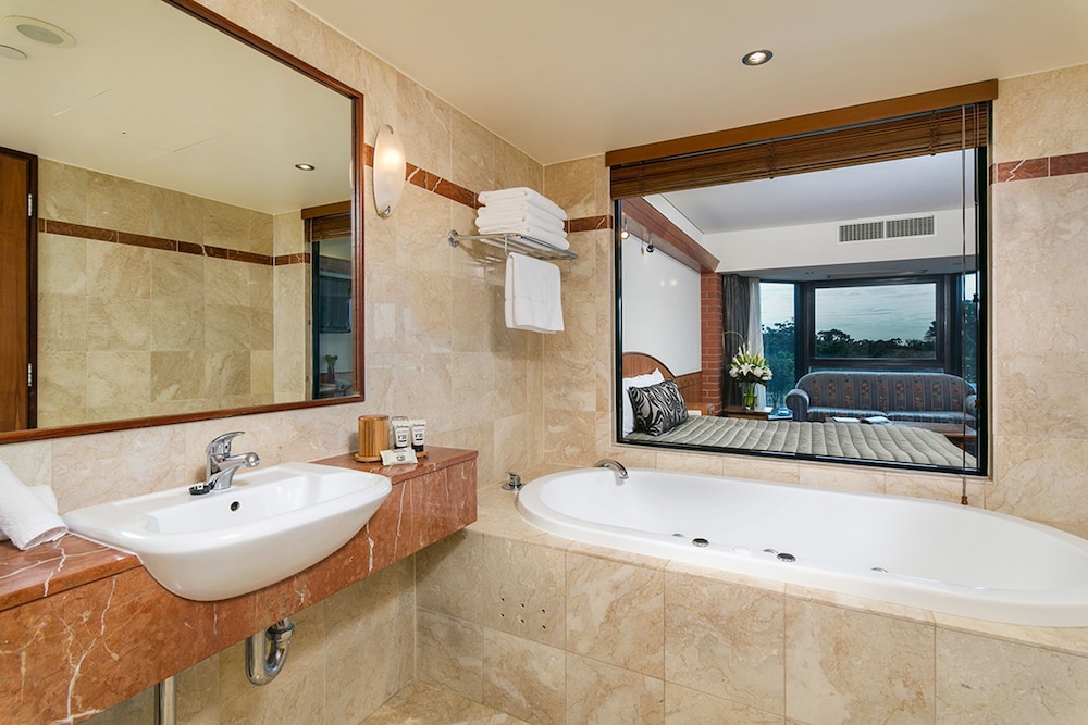 Deluxe Spa Room photo 1