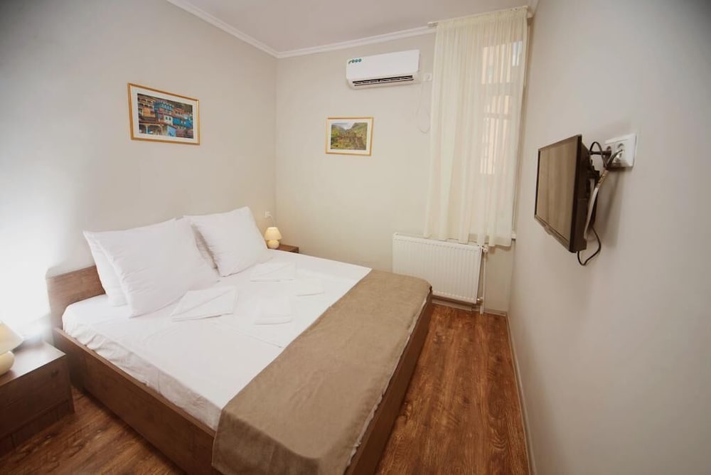 Deluxe Double Room photo 2