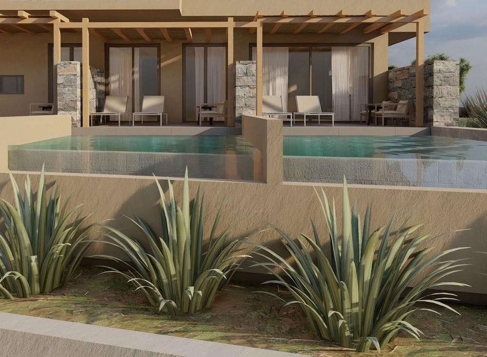 Panoramic Studio Suite, Private Pool, Sea View