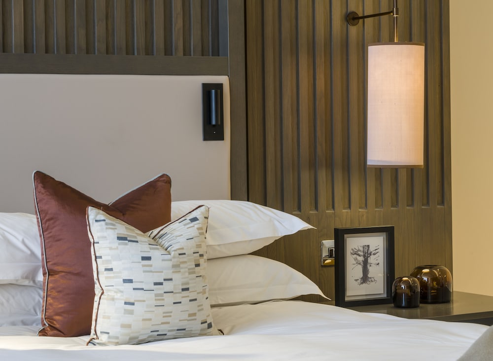 Junior Suite, 1 King Bed, River View - Photo 3