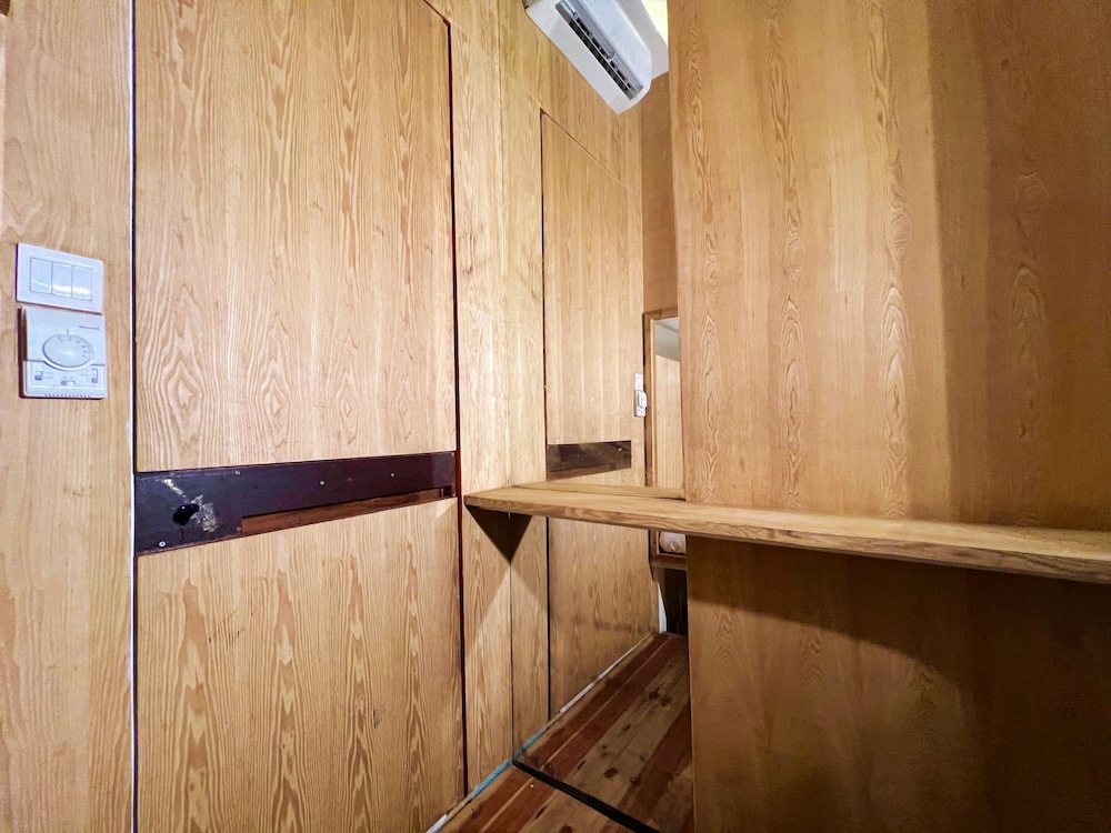 Private Double Bedroom - Photo 2