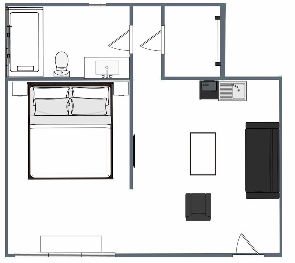 Deluxe King Suite