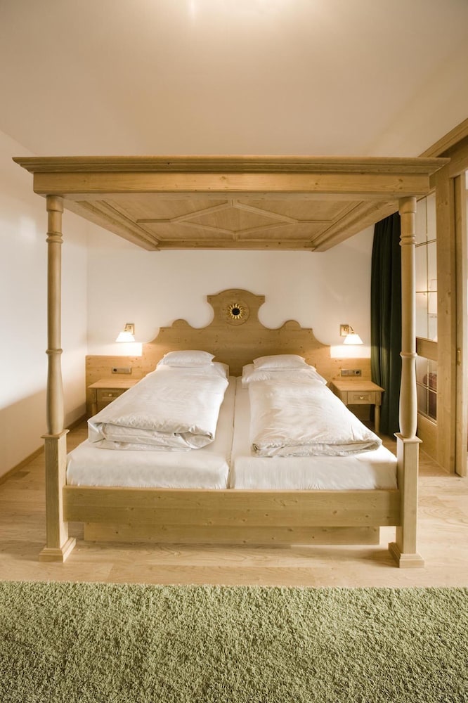 Traditional Suite, Annex Building (4 Star Superior, Landhaus)