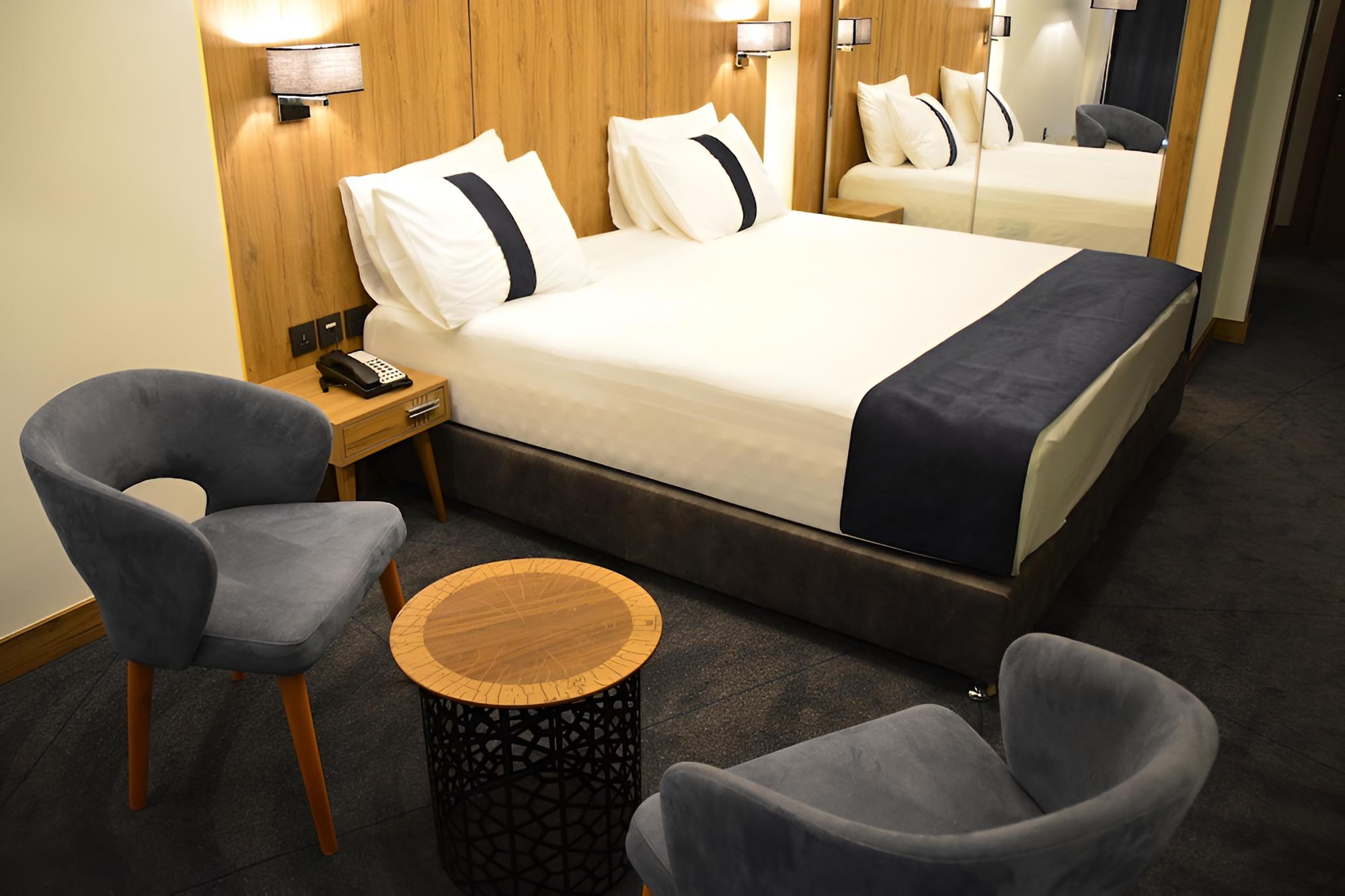Standard Room - Photo 11
