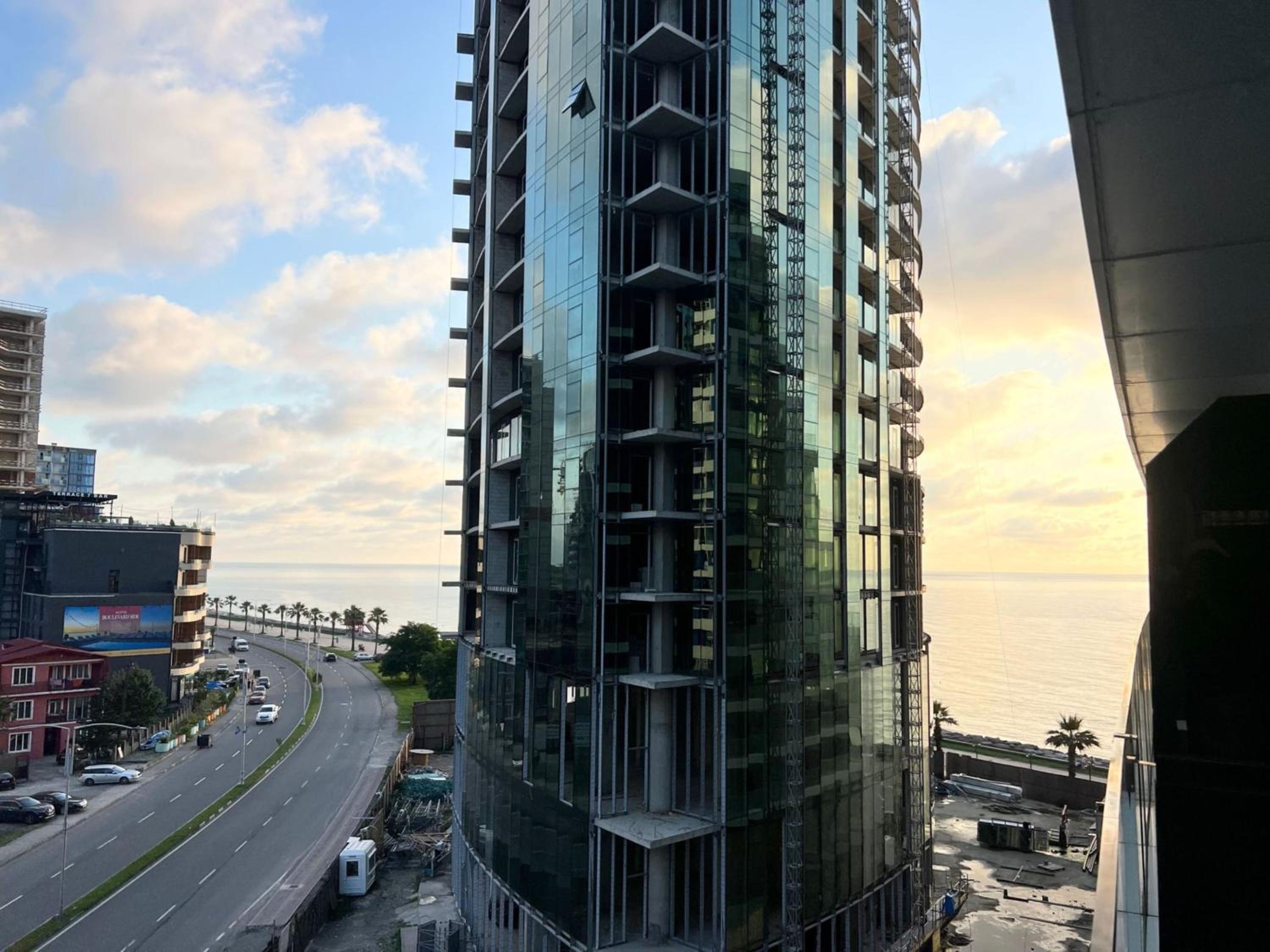 Studio with Balcony - Photo 9