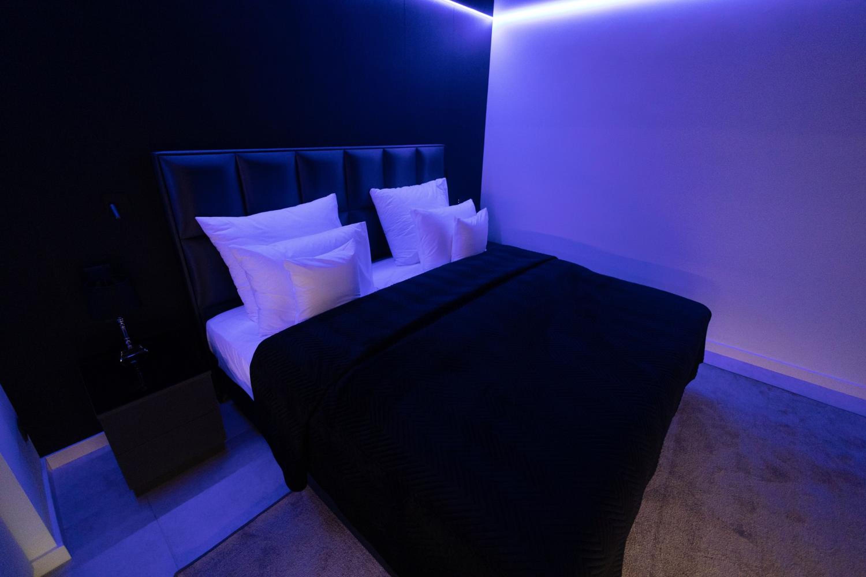 Junior Suite with Balcony photo 1