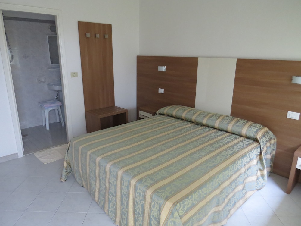 Classic Triple Room, 1 Bedroom, Balcony, Courtyard Area