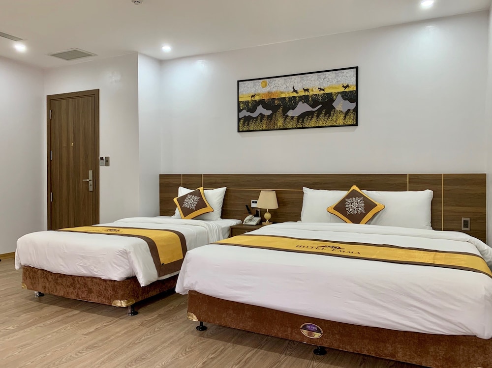 Deluxe Triple Room