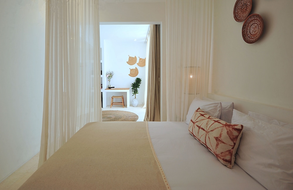 Superior Double Room, Pool View photo 2
