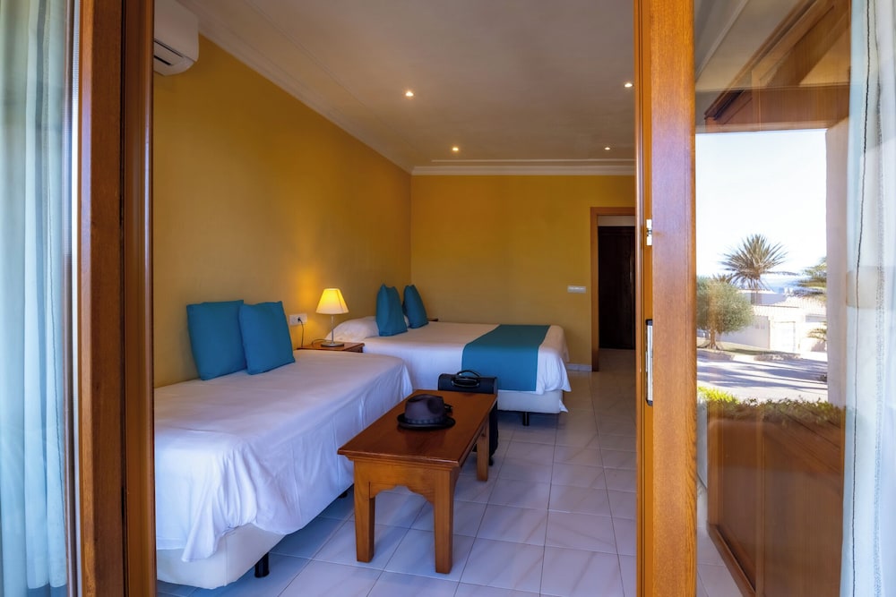 Triple Room, Garden View - Photo 3
