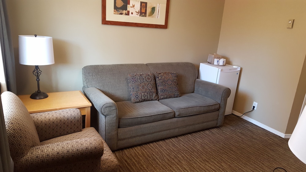 Suite, 1 Queen Bed with Sofa bed, Non Smoking (Efficiency) - Photo 6