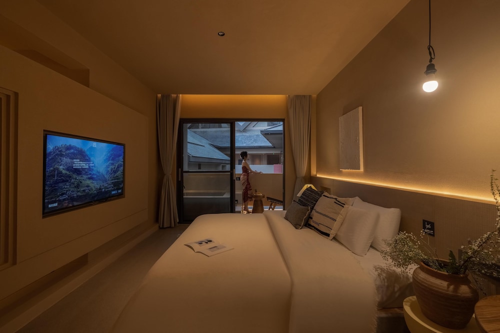 Signature Suite, Garden View