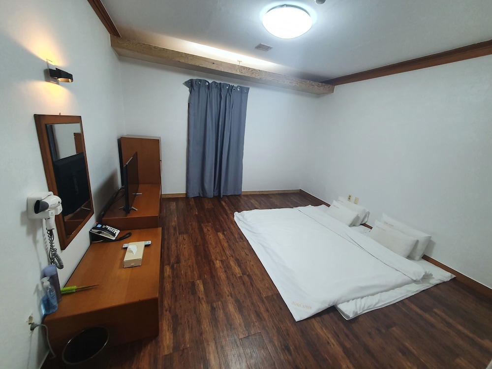 Standard Ondol Room photo 2