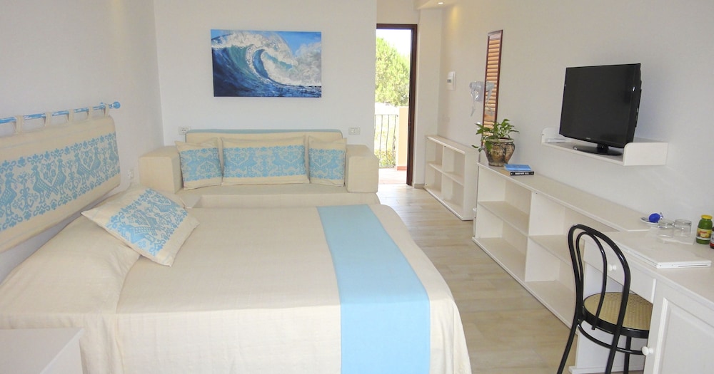 Superior Double Room (3 people) photo 3