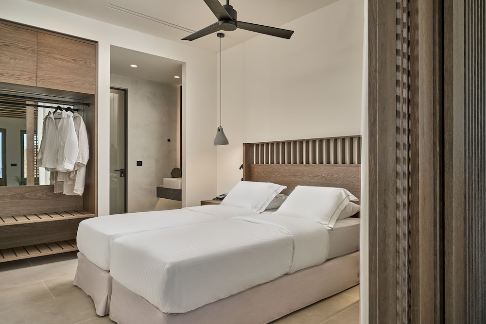 Grand Suite, 2 Bedrooms, Private Pool - Photo 4