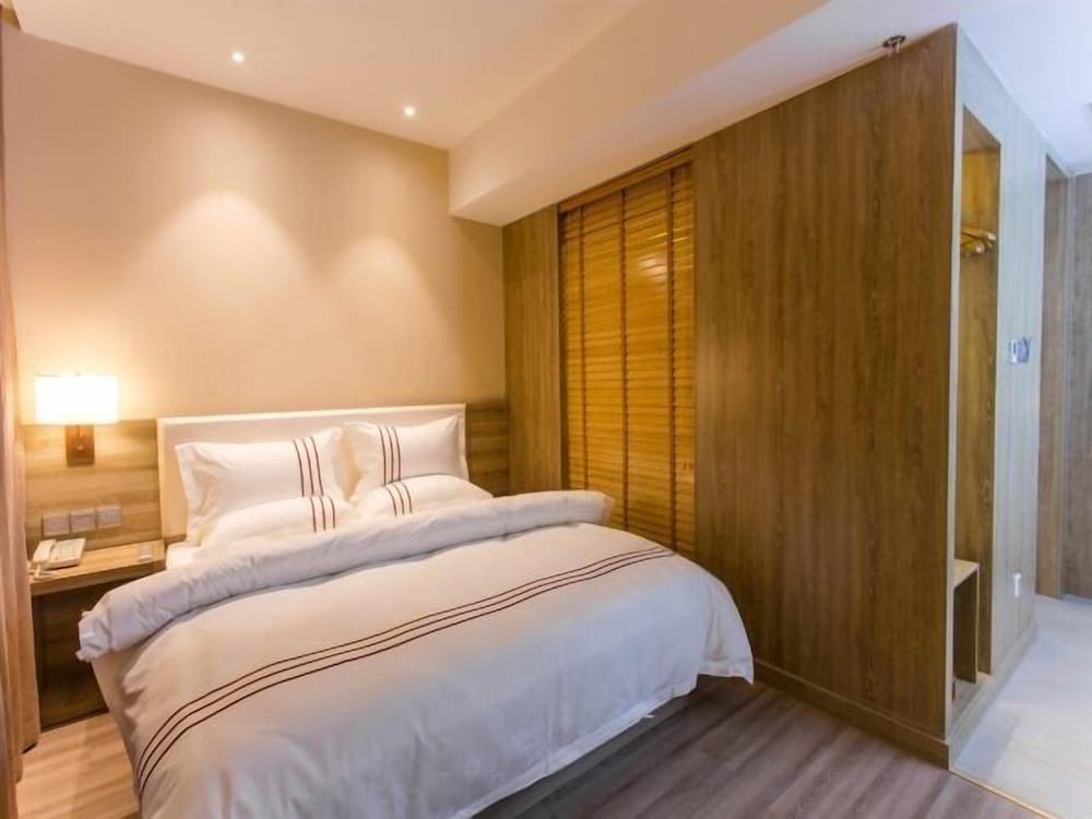 Double Room (Very Sassy) photo 2