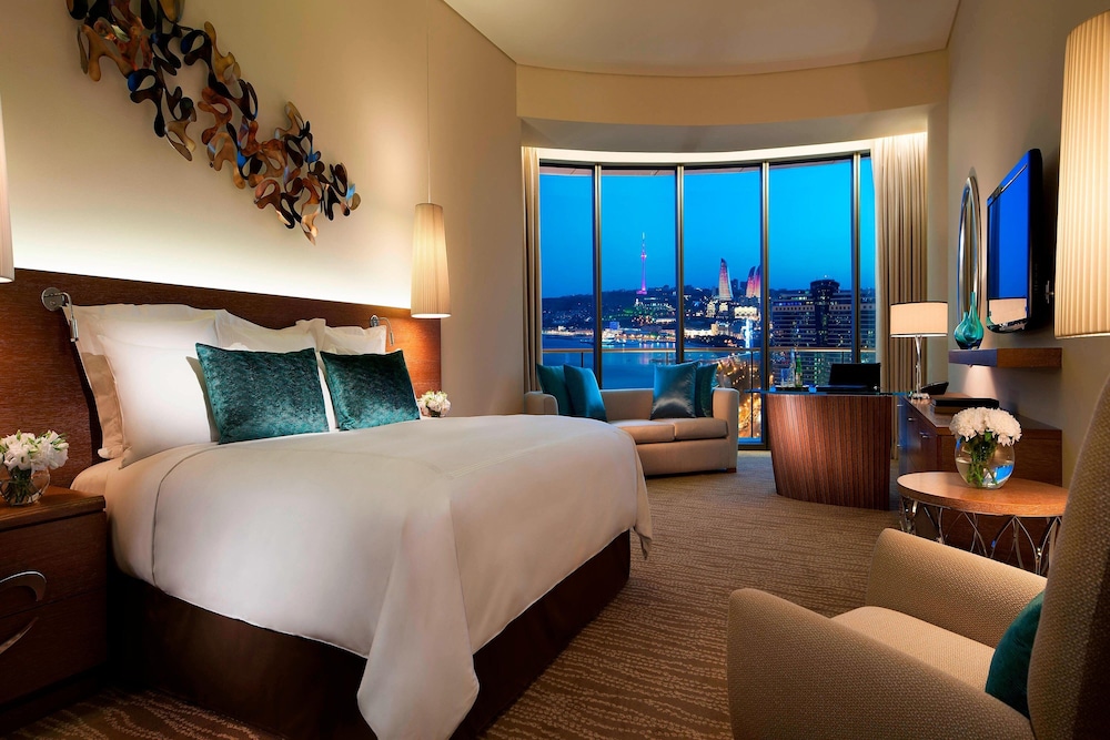 Premier Room, 1 King Bed, Sea View - Photo 1