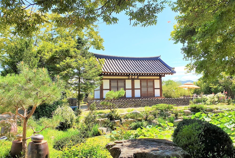 Traditional Room (Yonghojung) photo 3