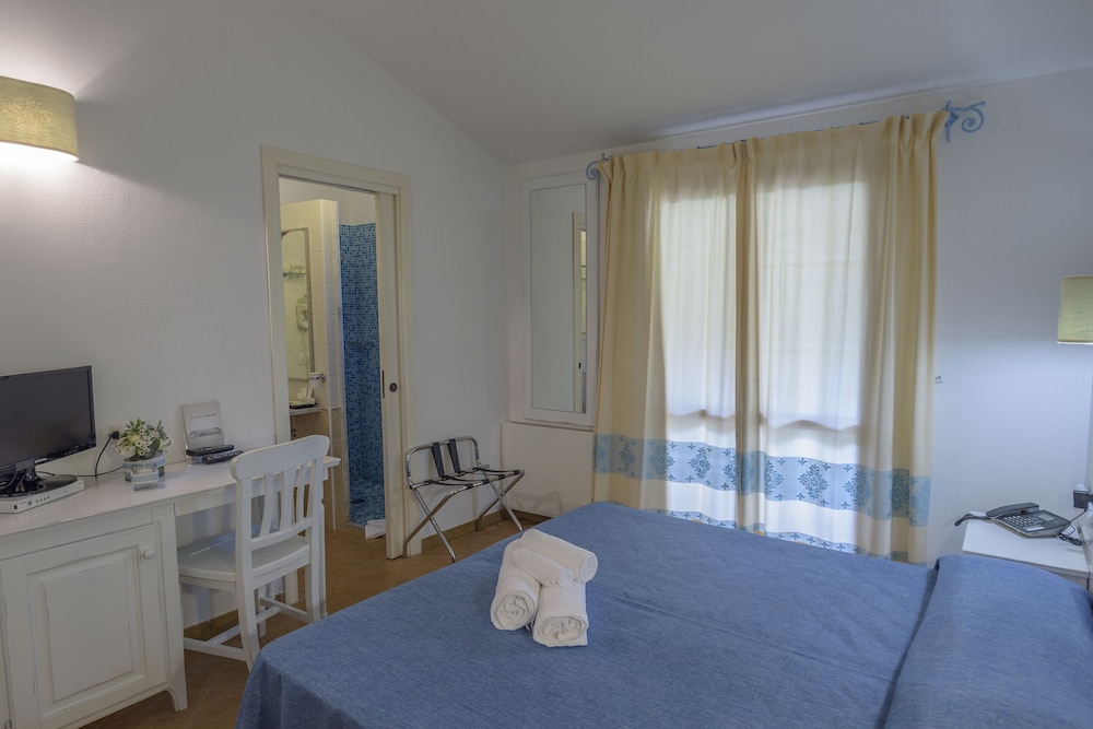 Classic Double Room photo 2