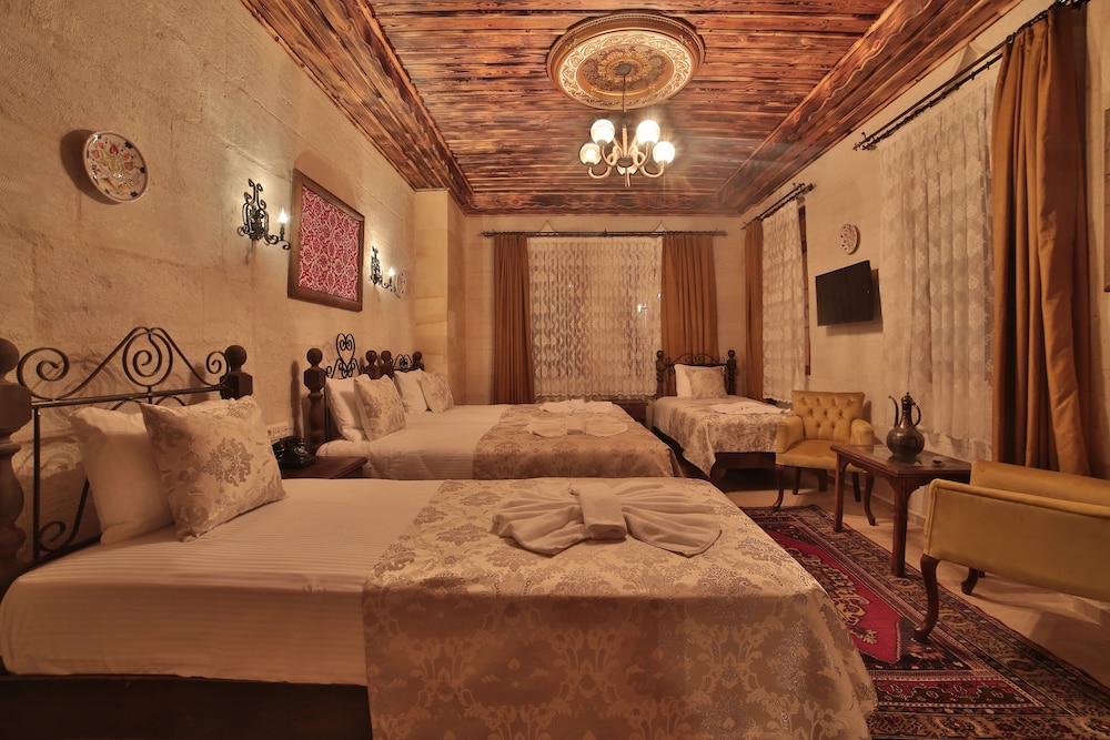 Standard Quadruple Room, Garden View