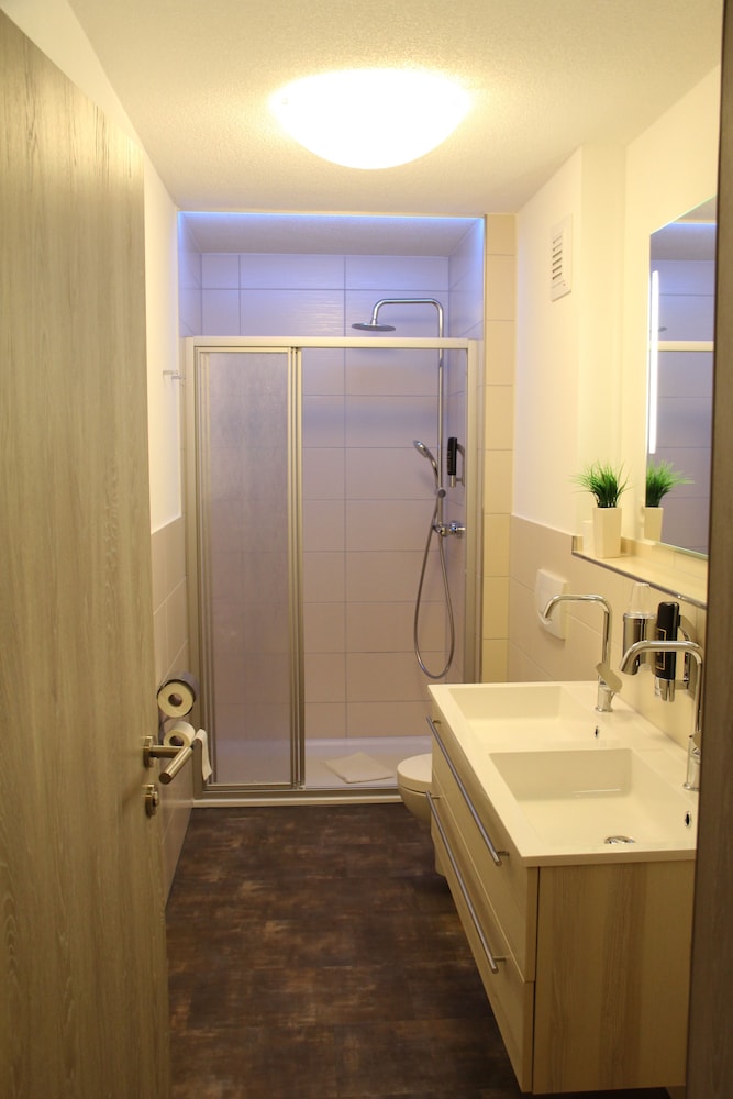 Triple Room - Photo 5