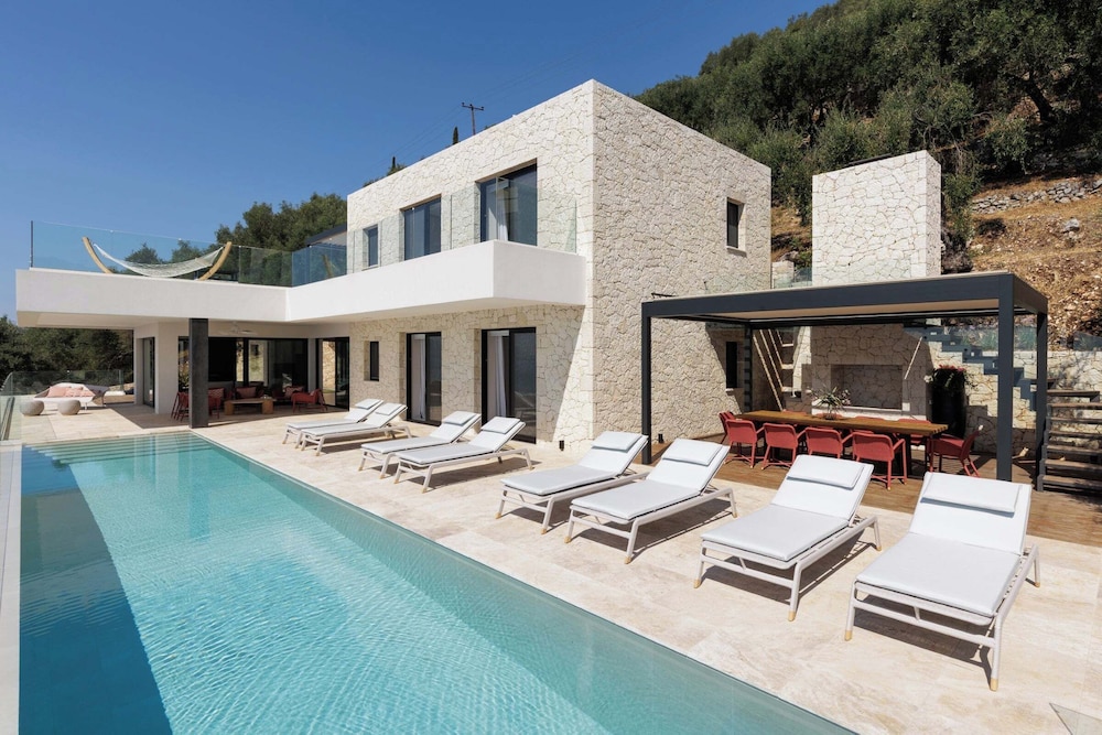 Villa, Sea View