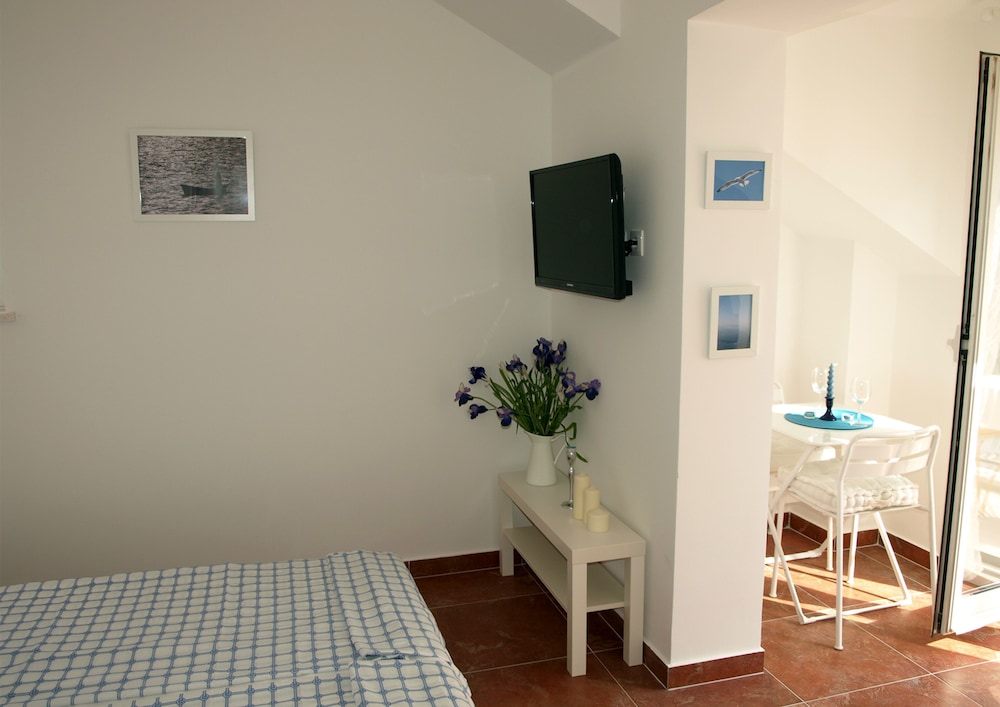 Studio Suite, Terrace, Mountain View