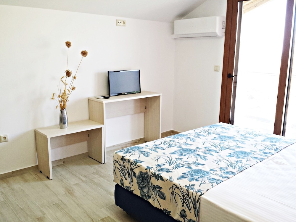 Superior Studio Suite photo 1