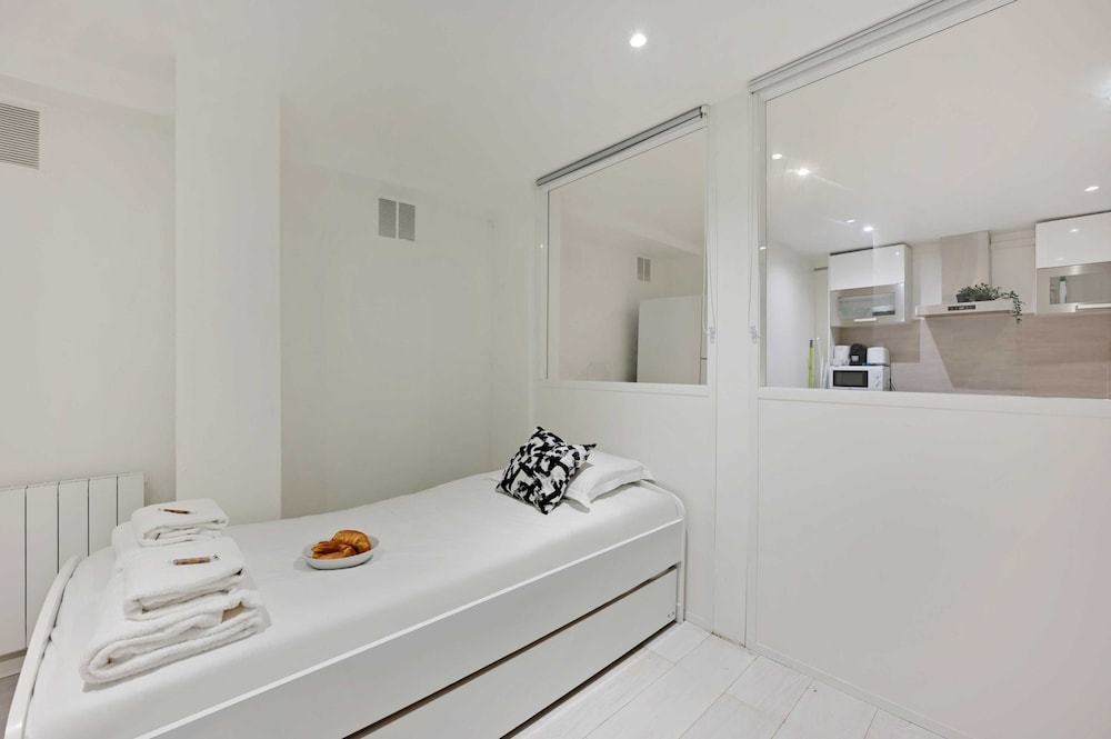 Deluxe Apartment (Souplexe)