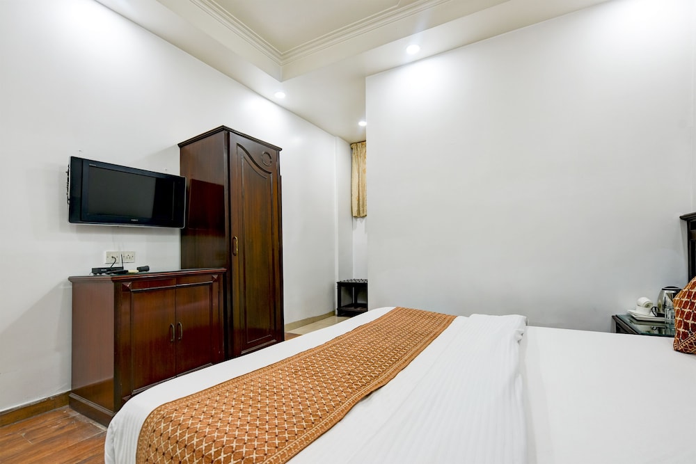 Deluxe Room, 1 Double Bed - Photo 8